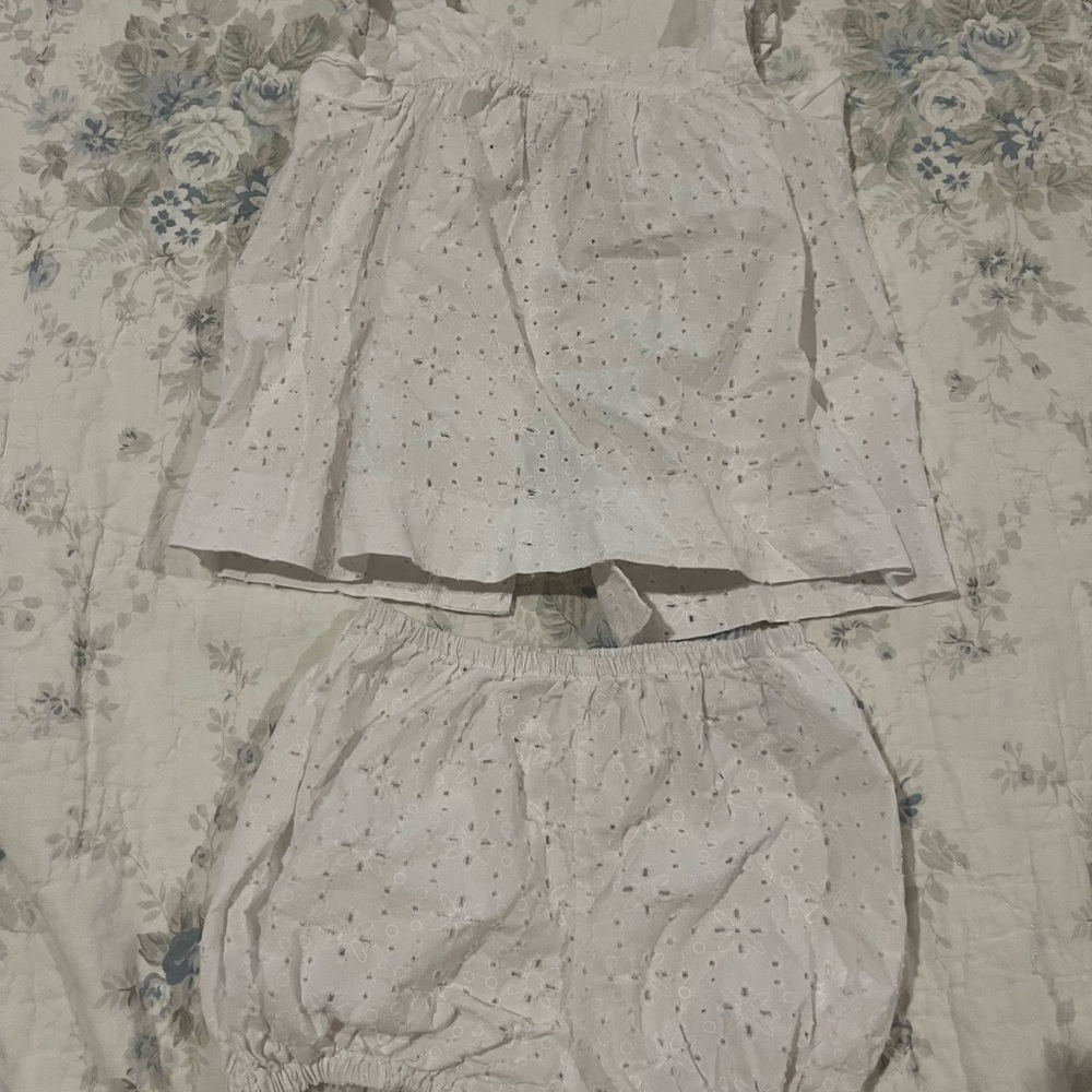 White Eyelet Set- Size 2T